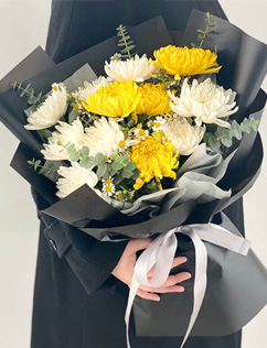 网上订购花圈_买花圈送货上门_殡仪馆代送花圈-花圈店